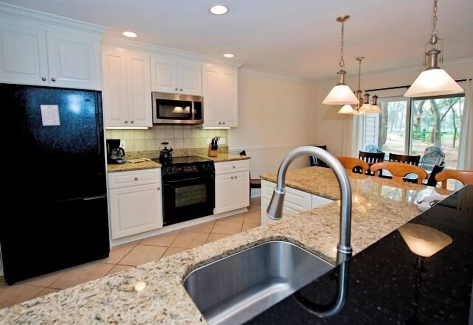 Villa, Multiple Beds, Kitchen, Garden View (2286 Heritage Villas) | Private kitchen | Coffee/tea maker, dining tables
