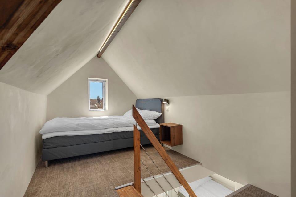 Junior Suite, City View | Free WiFi, bed sheets