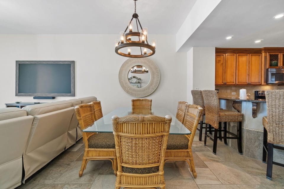 Condo, Multiple Beds (Spanish Key 306) | Dining