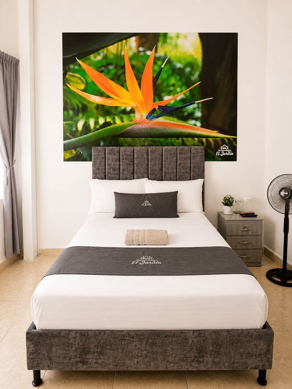 Iron/ironing board, free WiFi, bed sheets