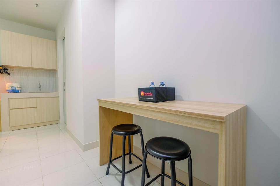Standard Apartment, 2 Bedrooms (Apartment) | Dining room