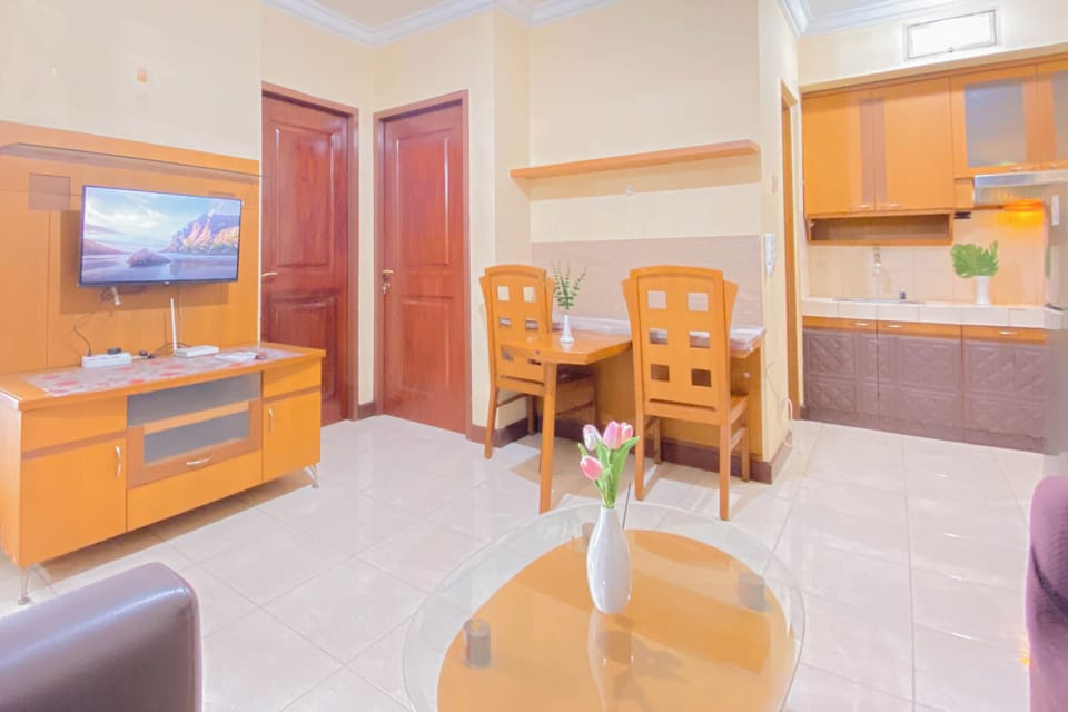Standard Apartment, 2 Bedrooms (Apartment) | Dining room