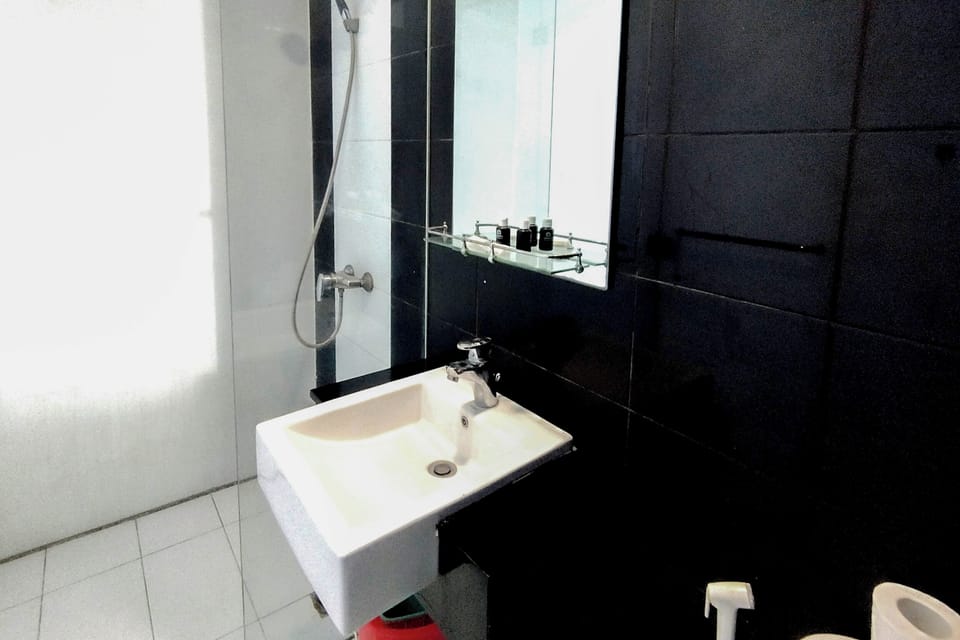 Comfy and Warm Studio at The Square Surabaya Apartment Apartment in Surabaya