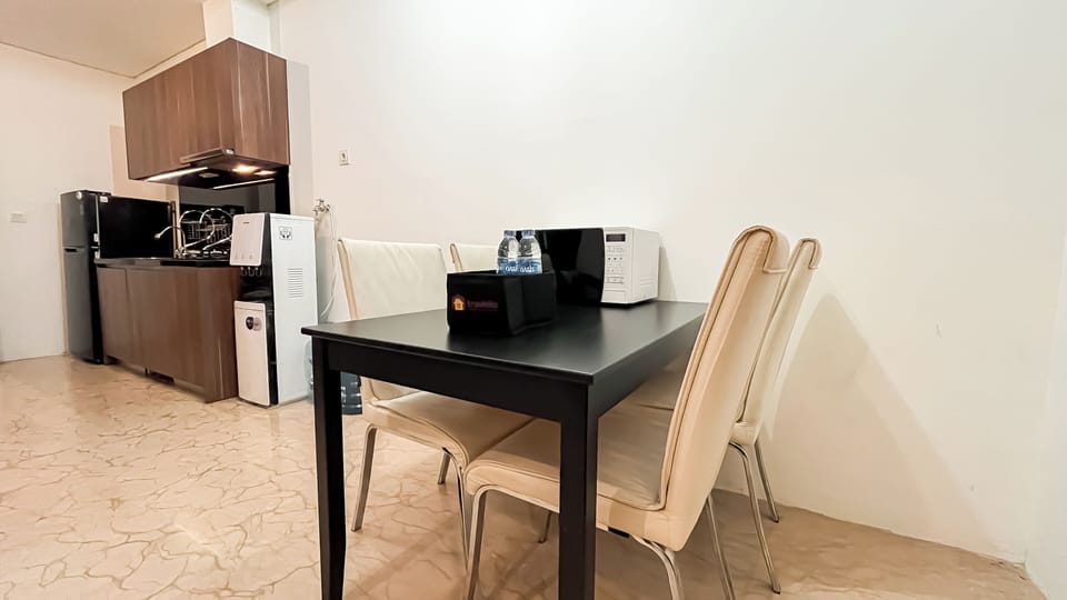 Standard Apartment, 1 Bedroom (Apartment) | Dining room