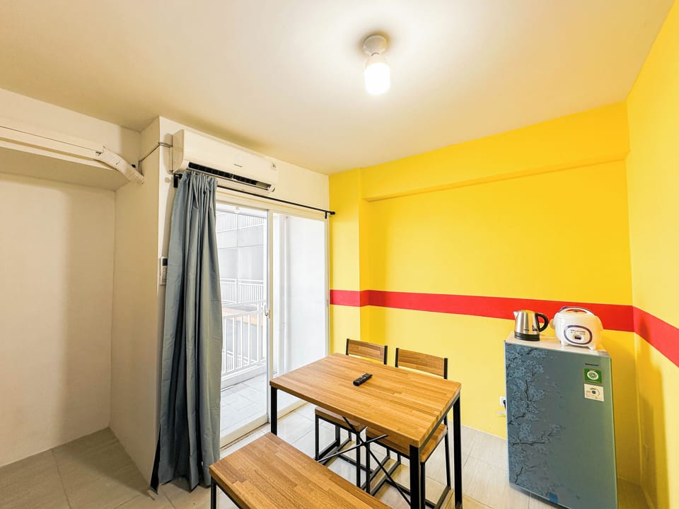 Standard Apartment, 2 Bedrooms (Apartment) | Dining room