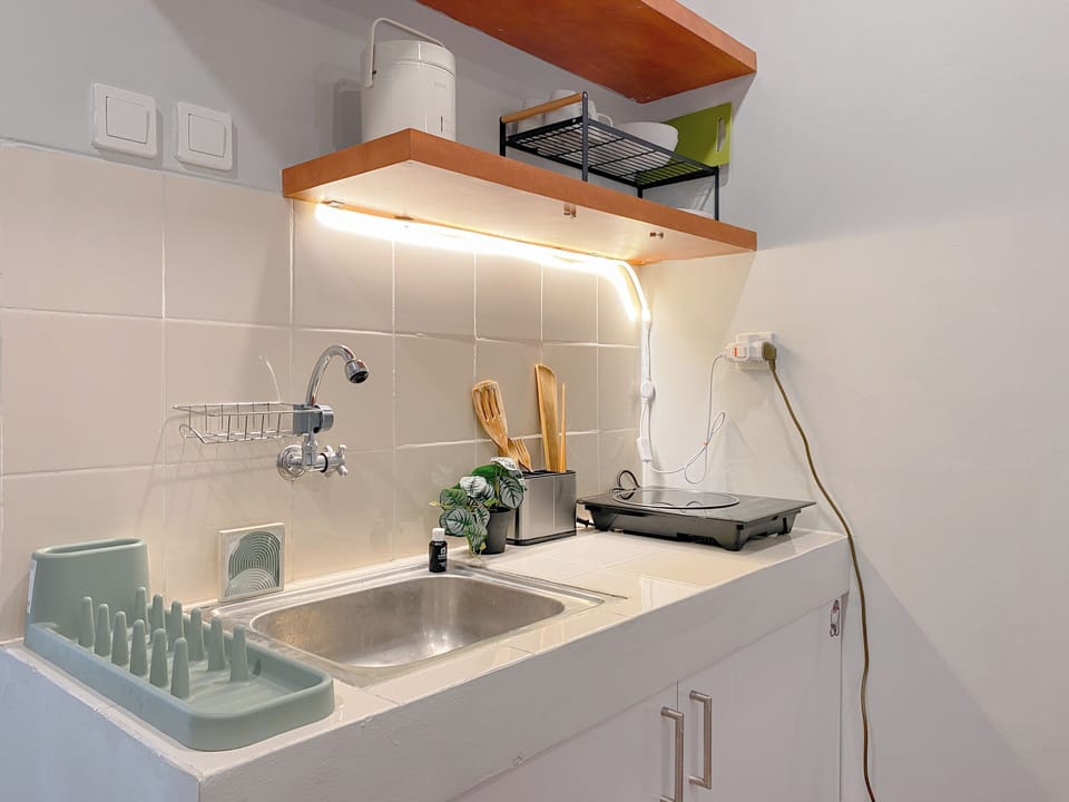 Standard Studio, 1 Bedroom (Apartment) | Private kitchen