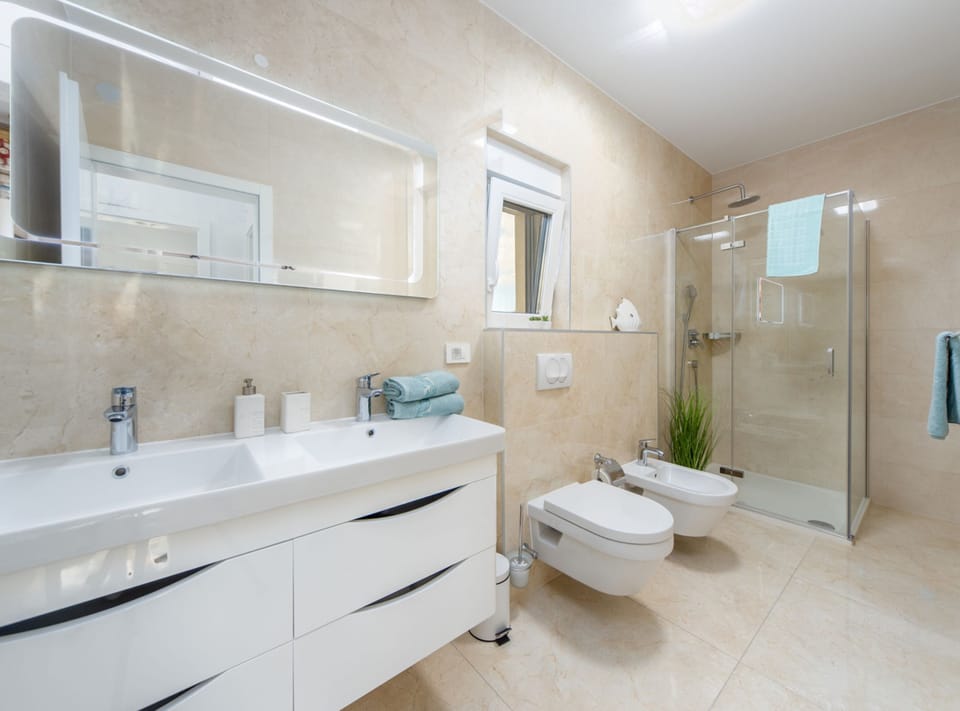Villa (Three Bedroom House with Pool) | Bathroom | Shower, towels