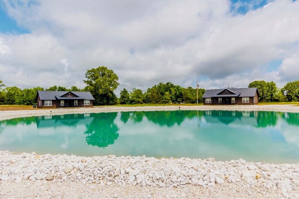Wake up to water views at Ripple. This cabin offers a peaceful experience. 