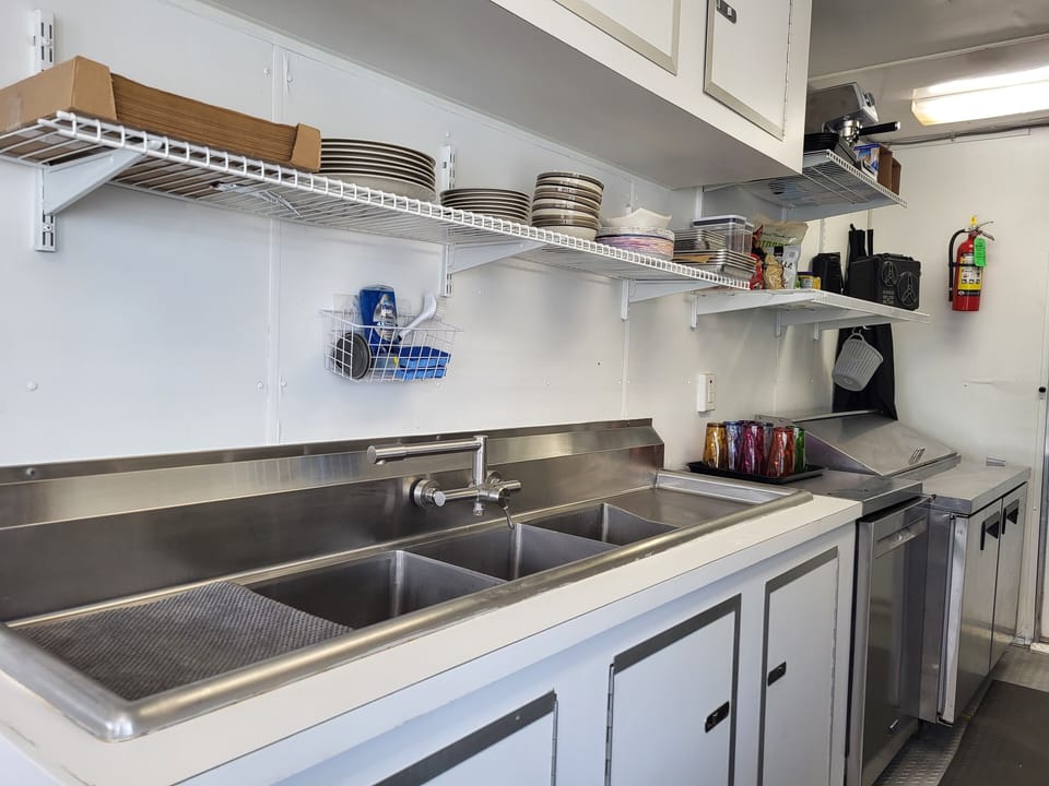 The Pearl sink & clean-up area