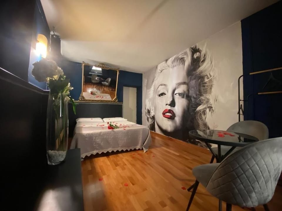 Junior Triple Room, 1 Queen Bed with Sofa bed | Free WiFi