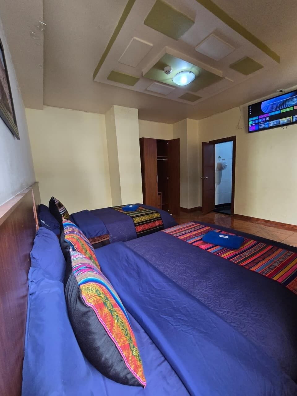 Soundproofing, WiFi (free)