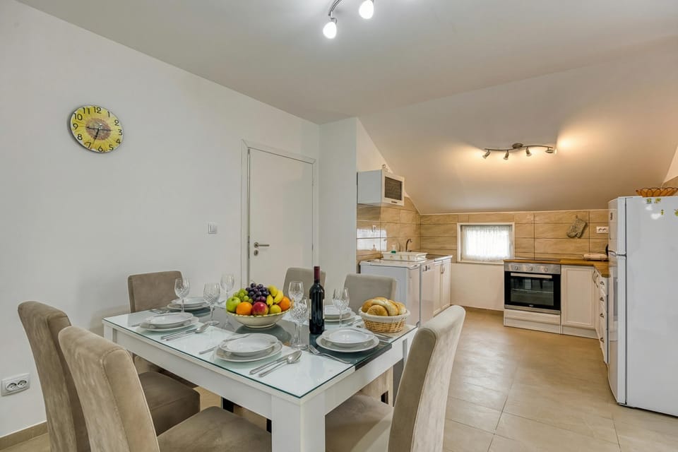 Kitchen and dining area