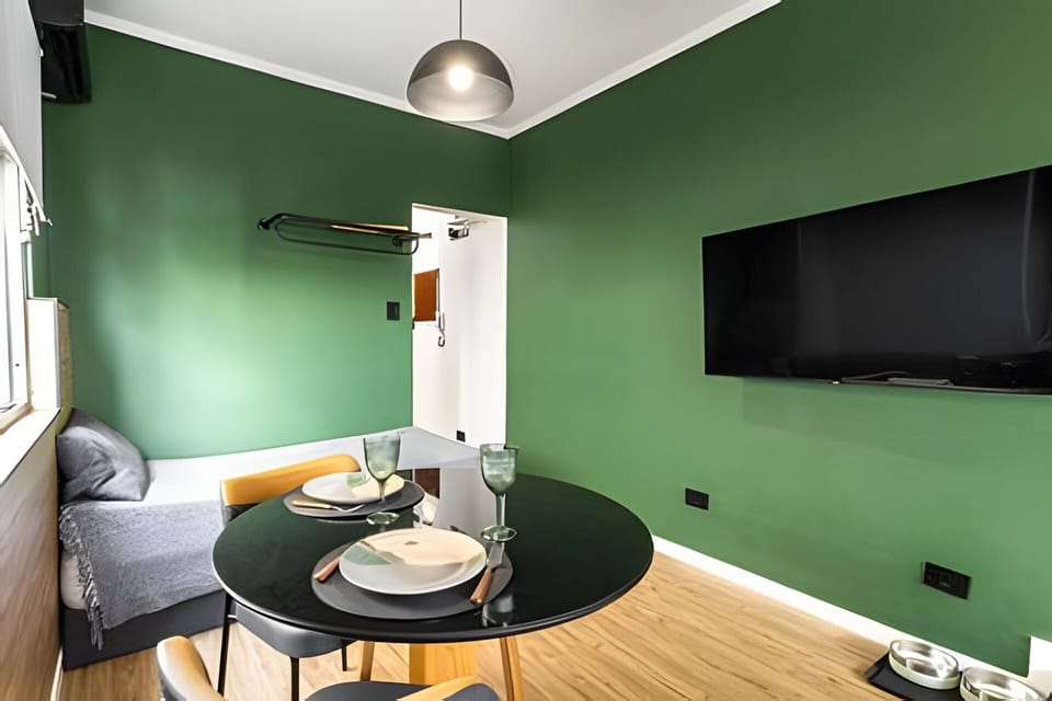 Apartment | Dining