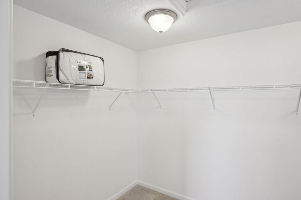 Master Bedroom Walk-in Closet
