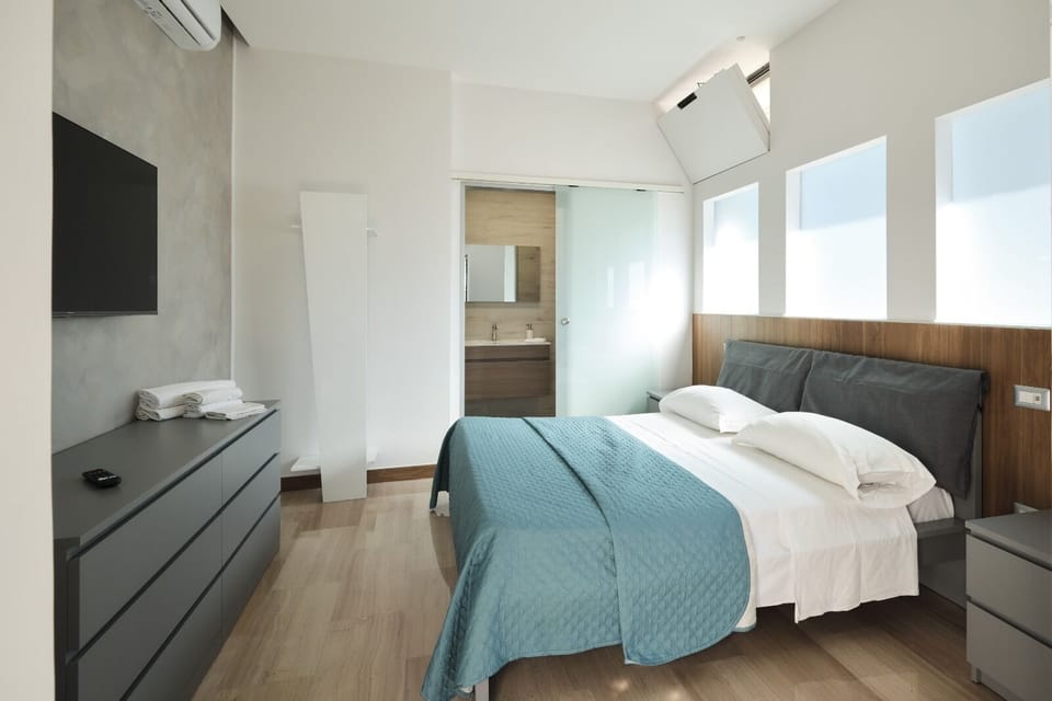 Comfort Room | Soundproofing, free WiFi