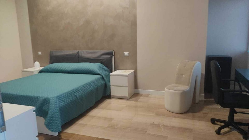 Comfort Room | Soundproofing, free WiFi