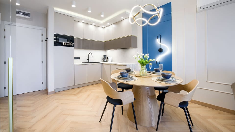 Apartament (218) with sea view | Private kitchen | Fridge, stovetop, electric kettle, cookware/dishes/utensils