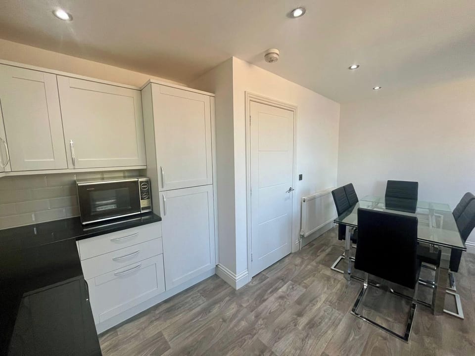 House | Dining
