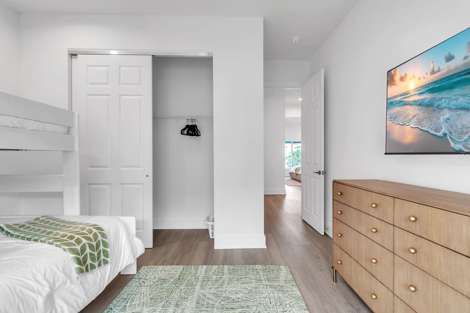 A3 - 3rd Floor. Bunk Beds with Twin over Queen. TV