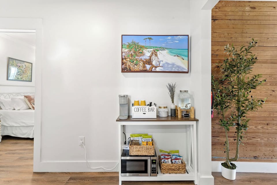 Enjoy complimentary snacks and beverages!