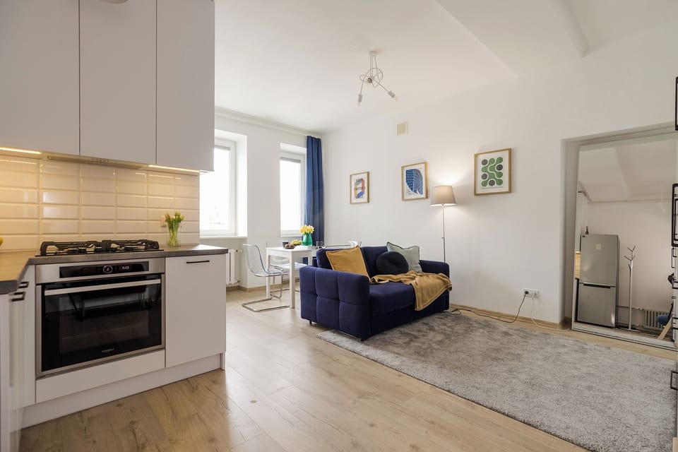 Iron/ironing board, free WiFi