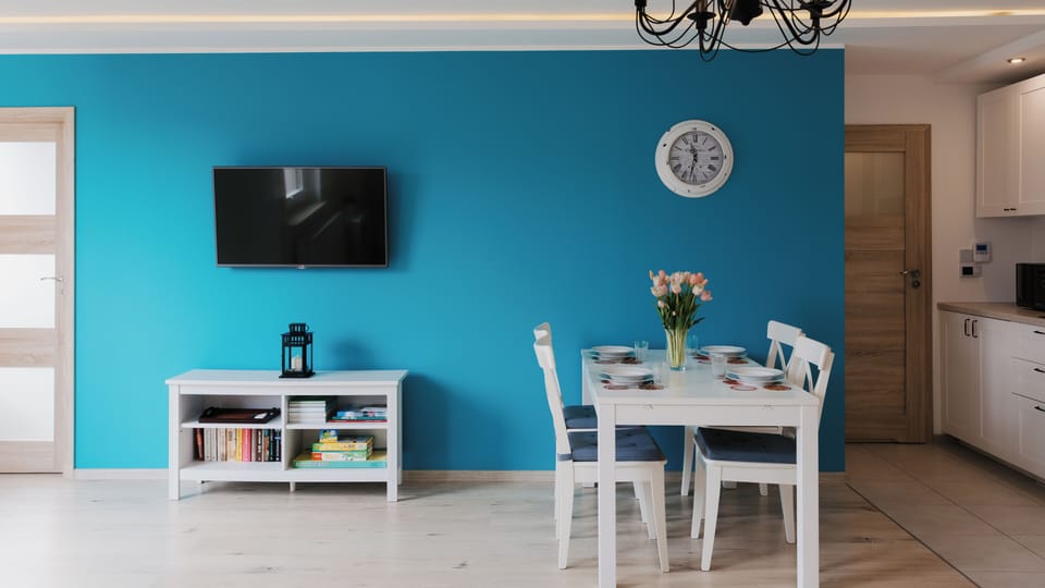 Apartment (25) | Living area | Flat-screen TV