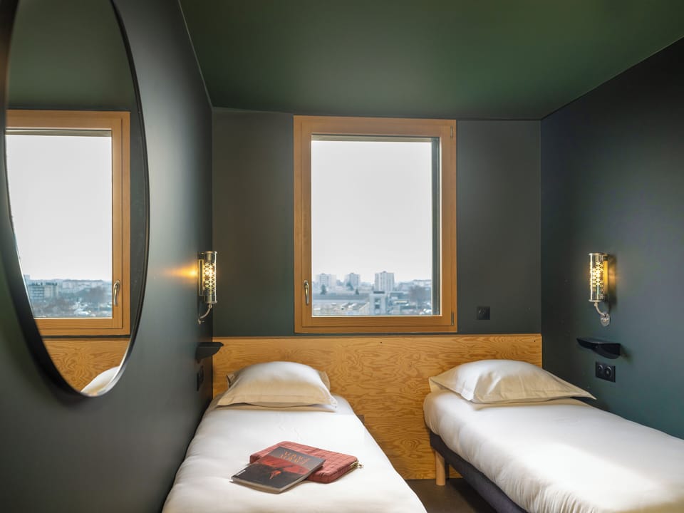 Eklo Duo | Soundproofing, free WiFi, bed sheets