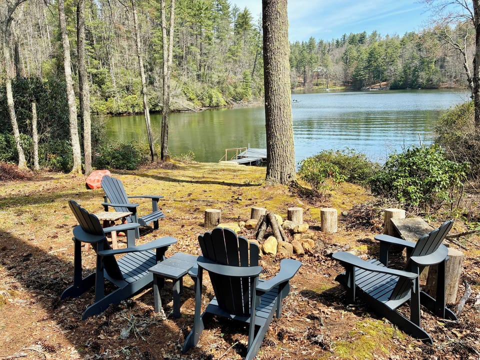 Lakeside fire pit and seating area.