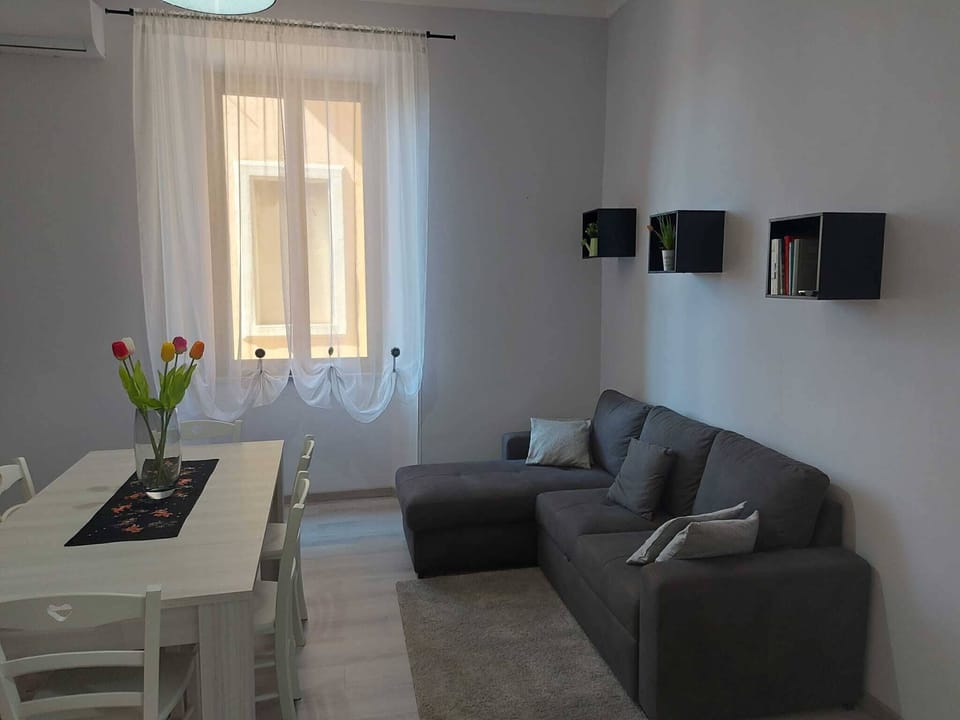 Apartment | Living area