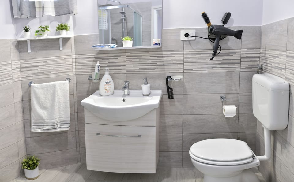 Apartment | Bathroom