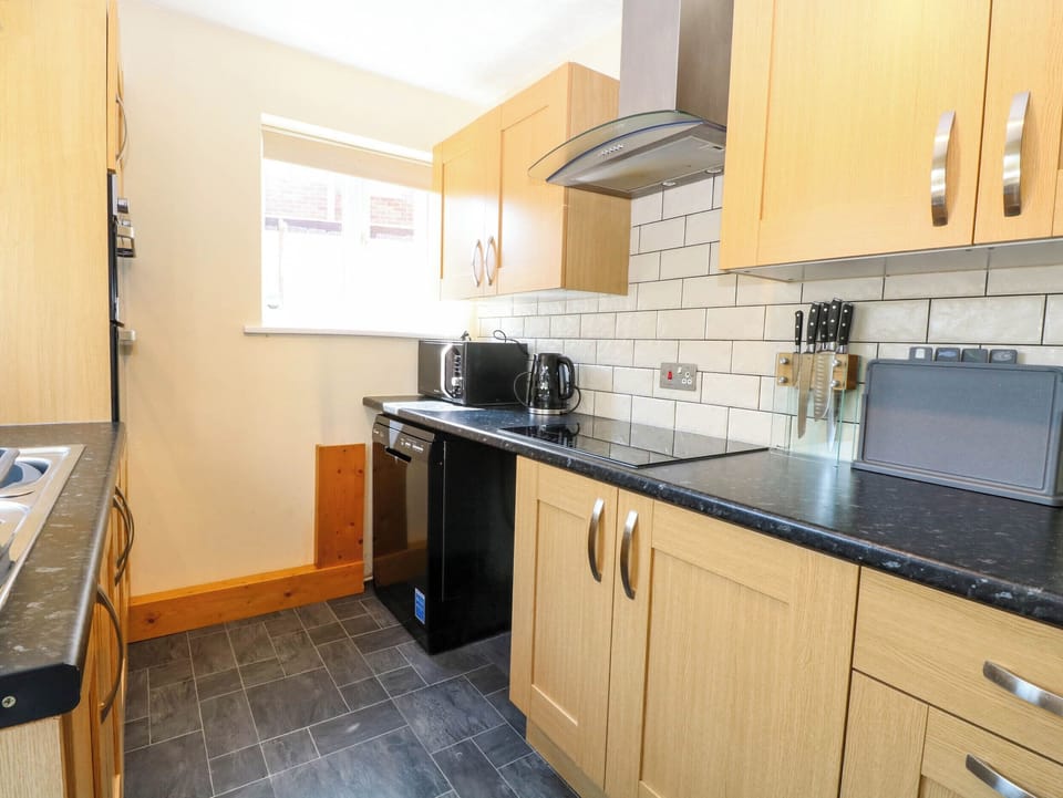 Fridge, microwave, dishwasher, toaster