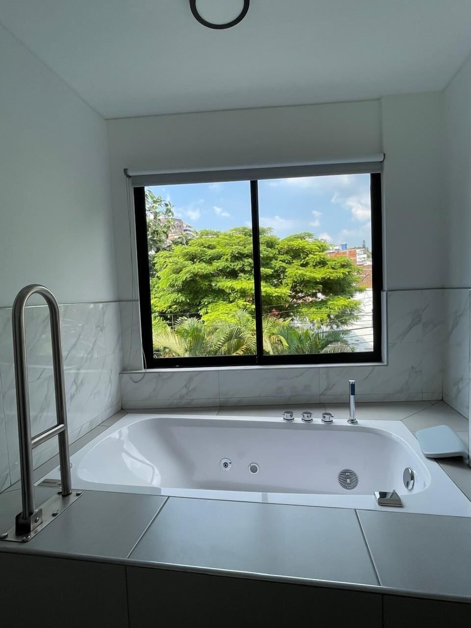 Superior Suite, Mobility Accessible | Bathroom