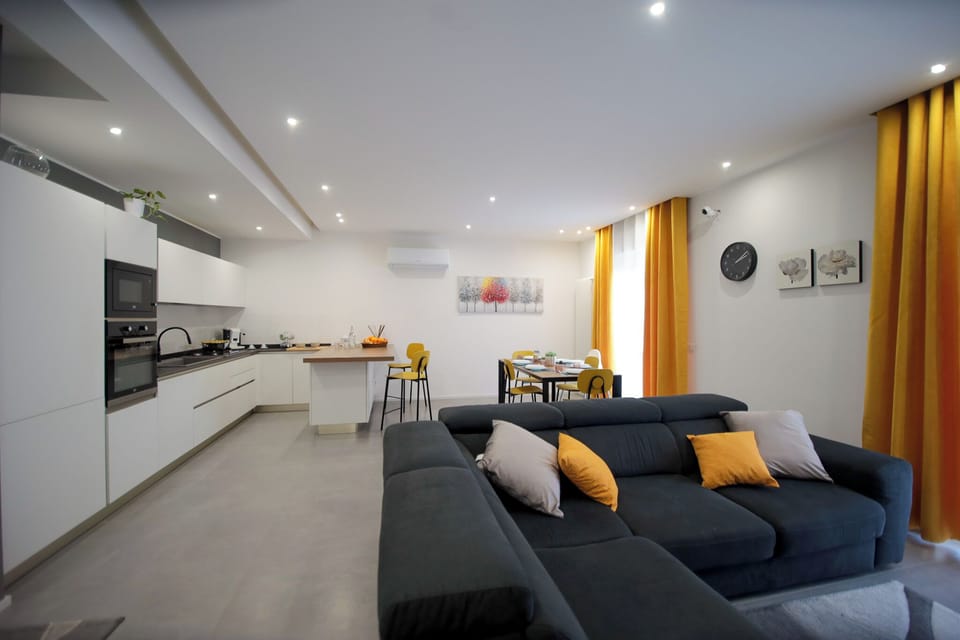 Apartment, Balcony | Living area | TV
