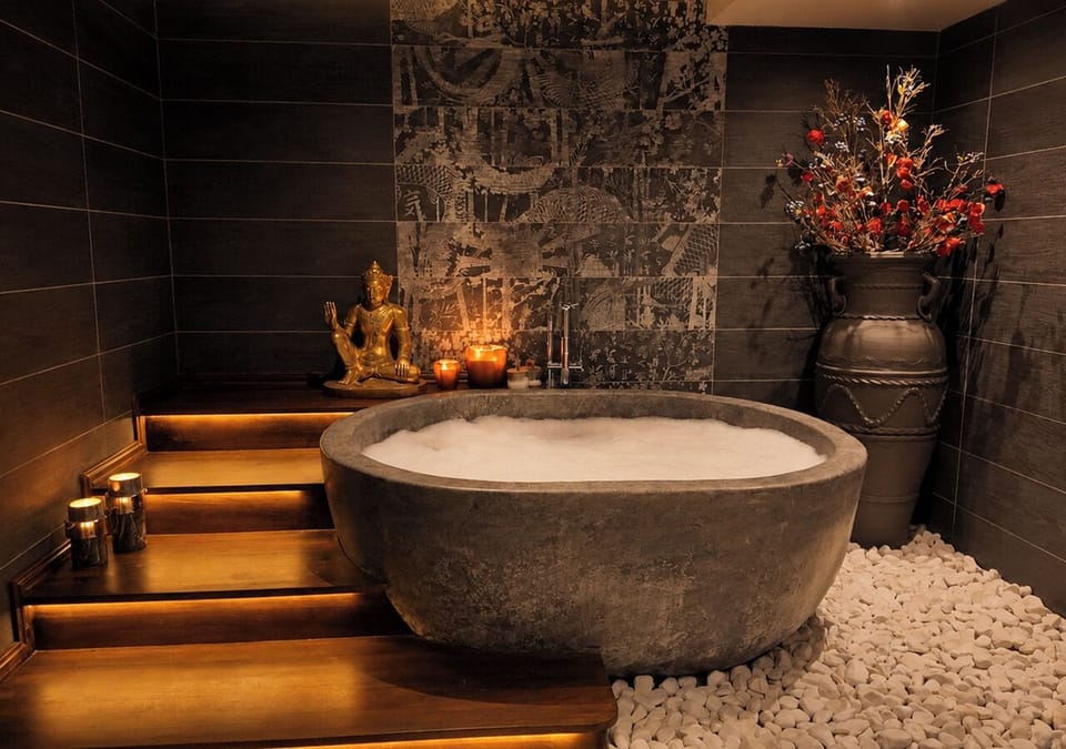 Couples treatment rooms, Turkish bath, aromatherapy, hot stone massages