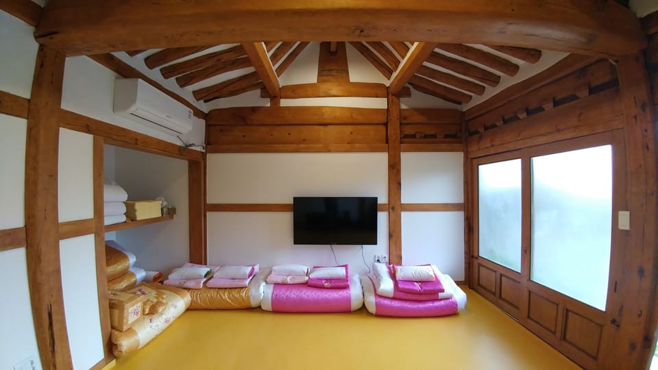 Suite | Free WiFi