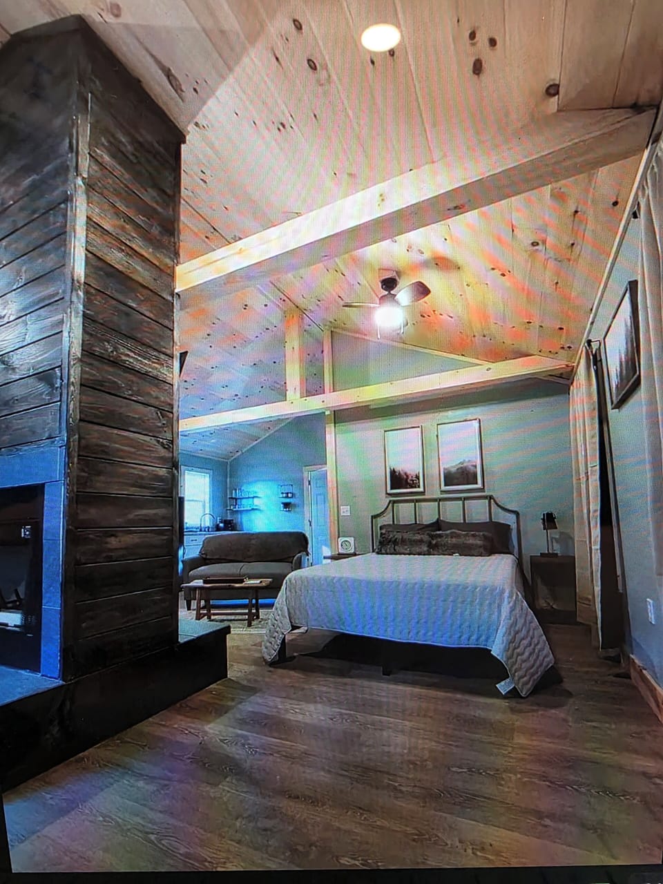 Standard Cabin | Iron/ironing board, free WiFi