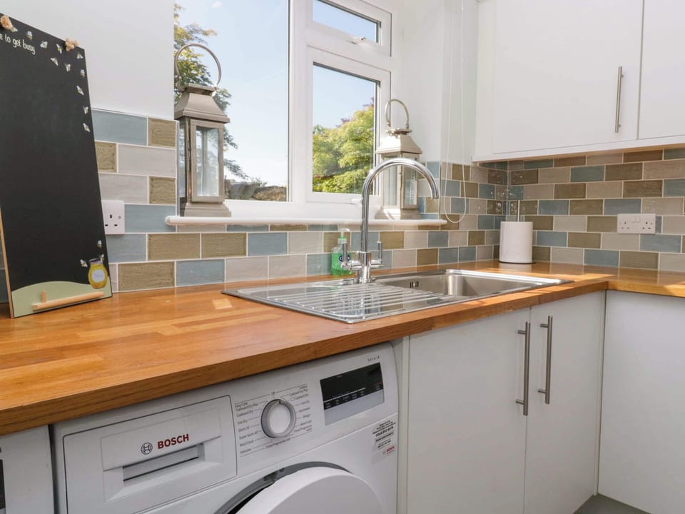 Fridge, microwave, dishwasher, toaster