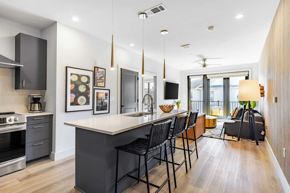 House (Multiple Bedrooms) | Interior