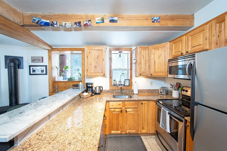 Prepare memorable meals in the fully equipped kitchen | Lower Level