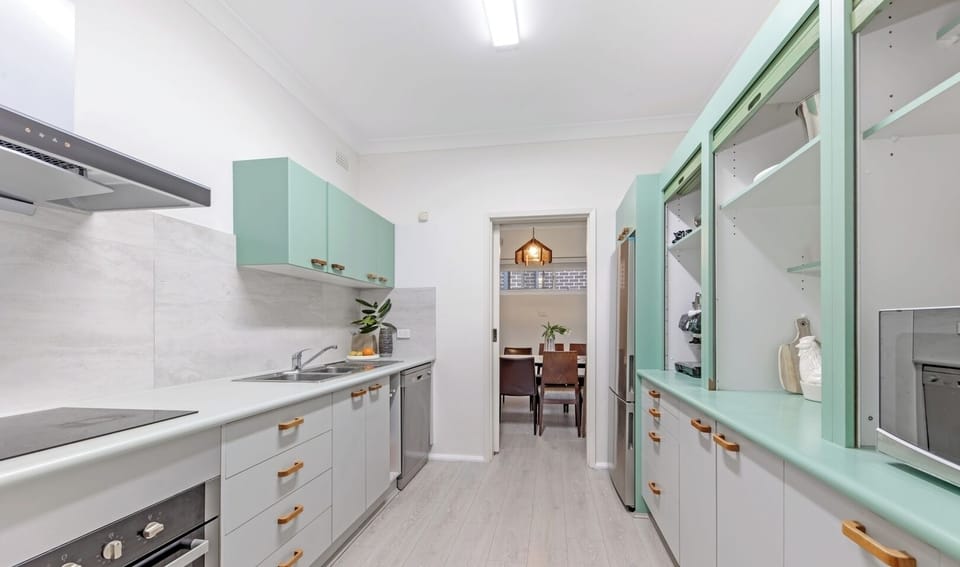 Functional kitchen for light cooking