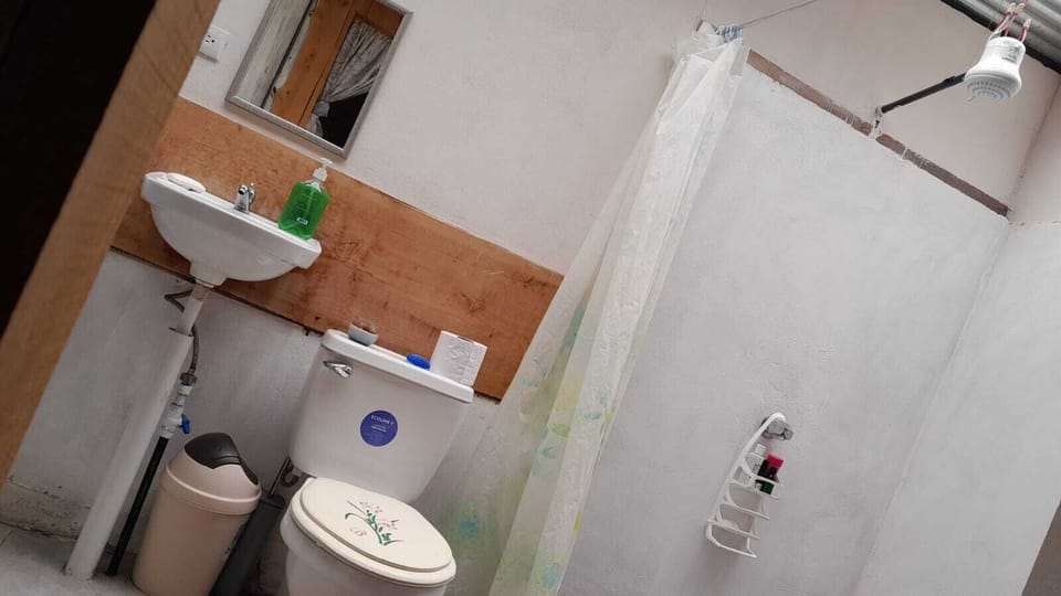 Alojamiento Oye Bed and Breakfast in San José Province