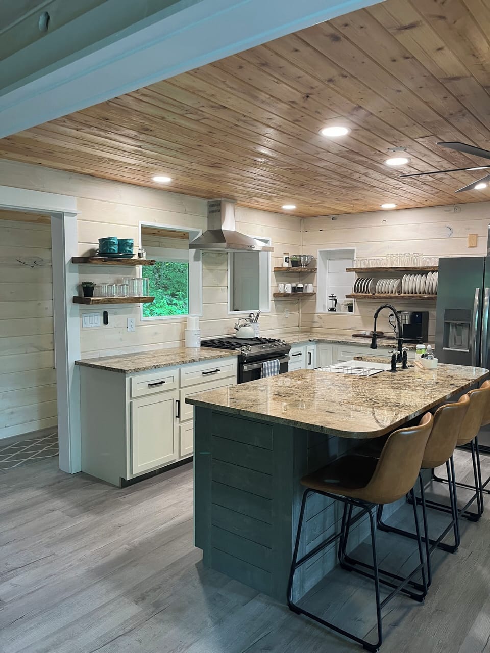 Gourmet Kitchen