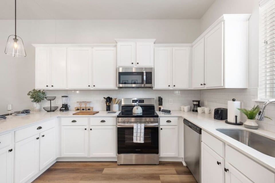 Cook with ease in a spotless kitchen stocked with the essentials for your stay.