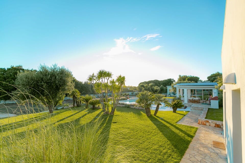 Amenities, Balcony / Terrace / Patio, Building Exterior, Facilities, Garden, Outdoor, Pool, Spring, Summer, Wellness