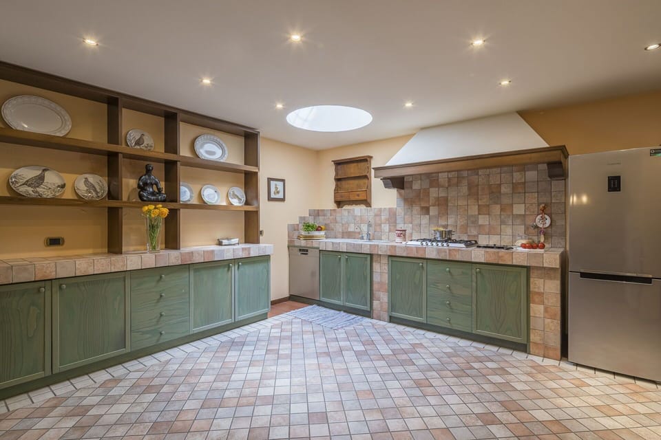 Autumn, Kitchen, Spring, Summer