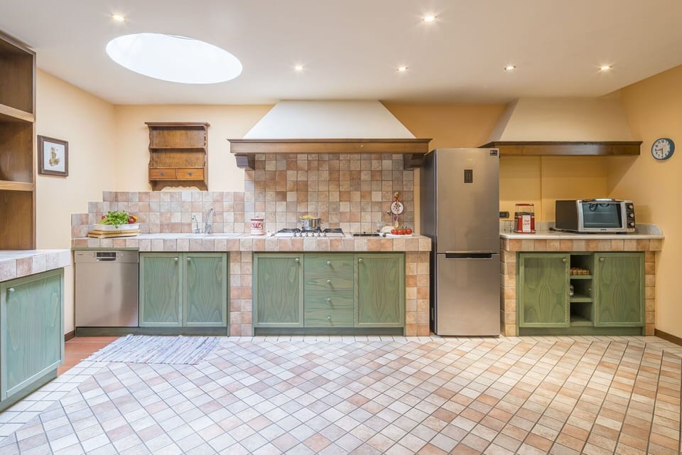 Autumn, Kitchen, Spring, Summer