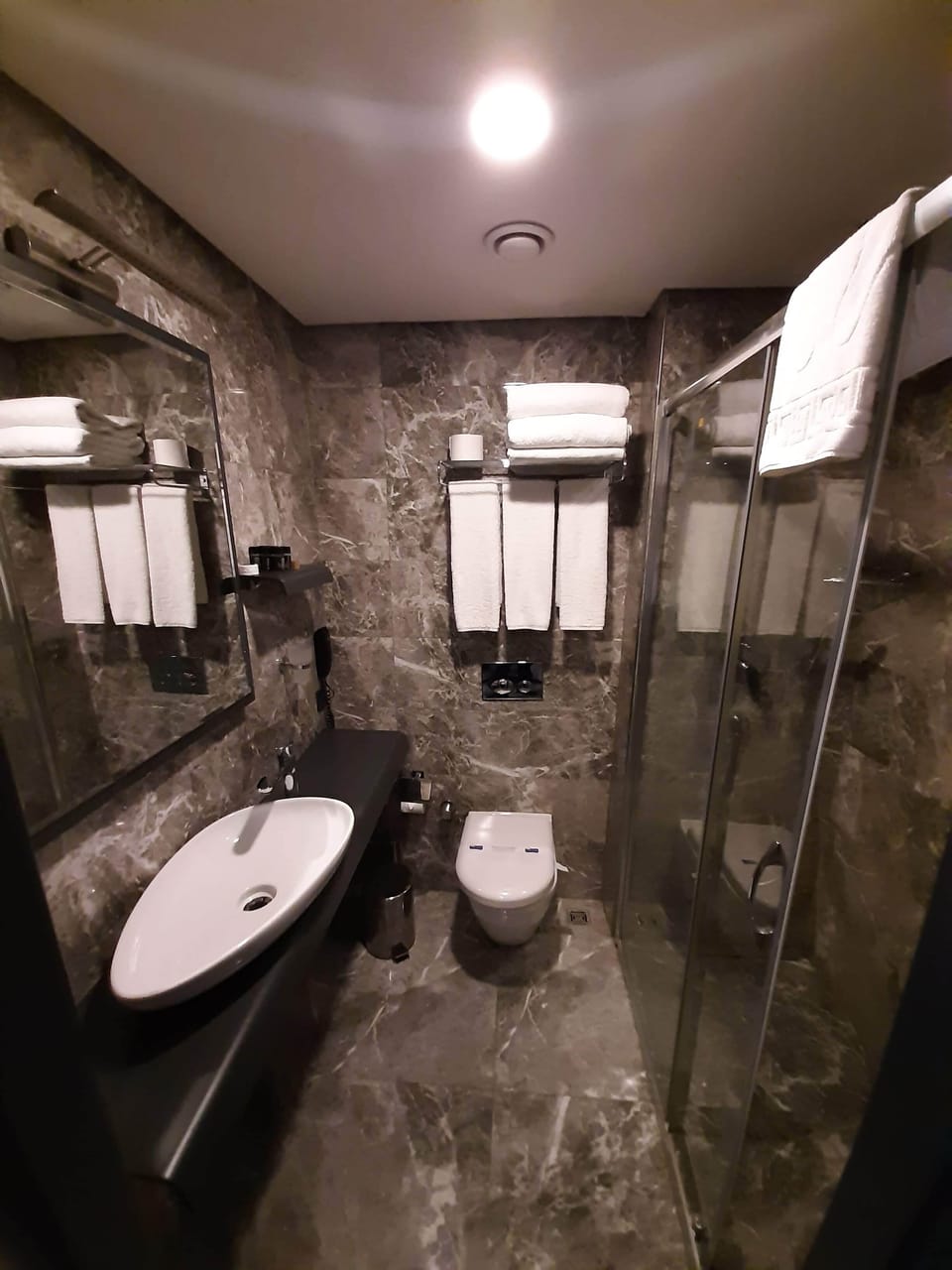 Bathroom shower