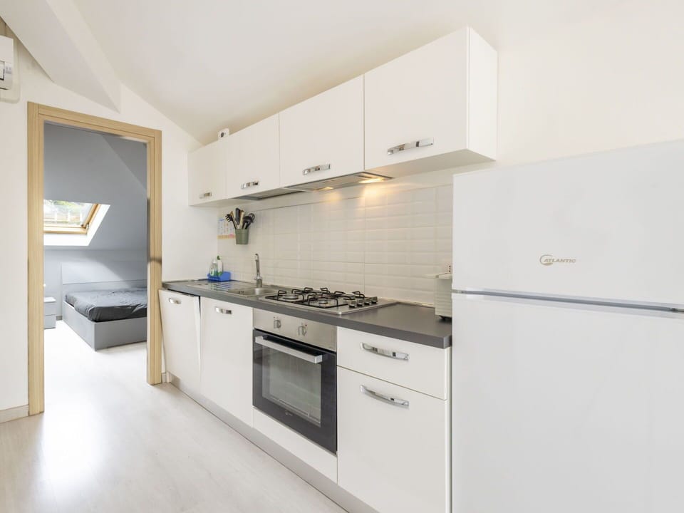 Wood, Flooring, Interior Design, Floor, Ceiling, Kitchen, Cabinetry, Countertop, Home, Major Appliance