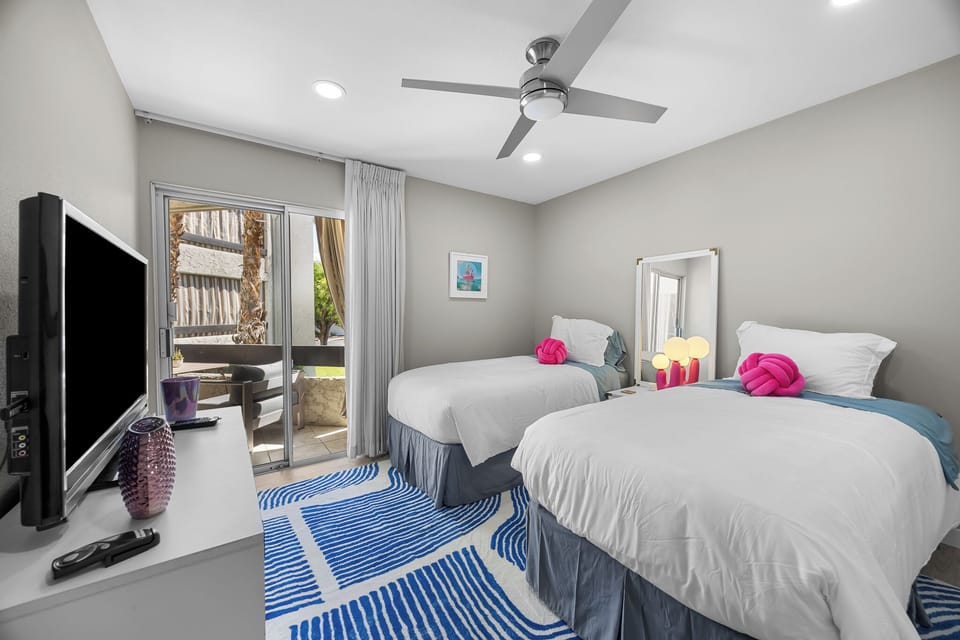 Biltmore Gem - Guest Bedroom
