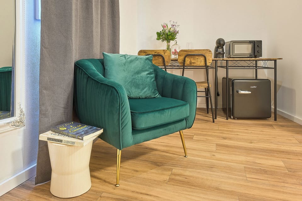 Camera Tripla con acesso Disabile | Hypo-allergenic bedding available, minibar (some free items), desk